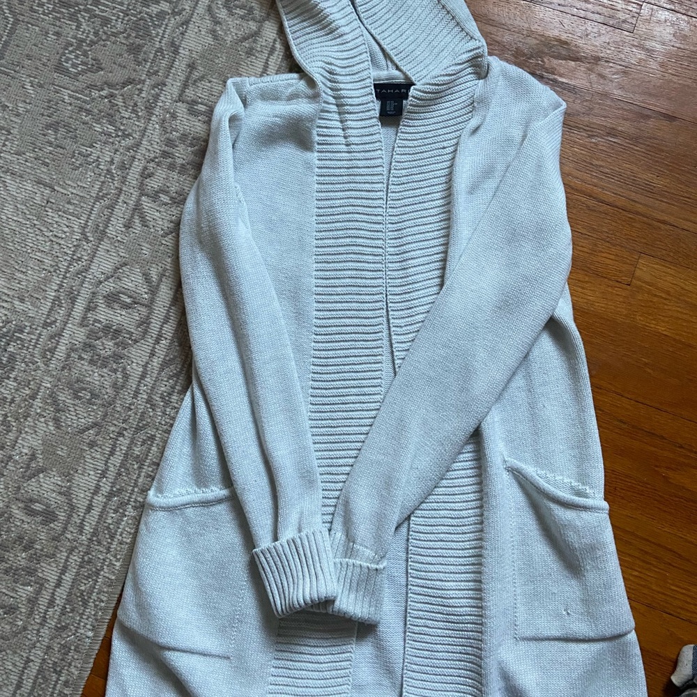 Long cardigan with hood